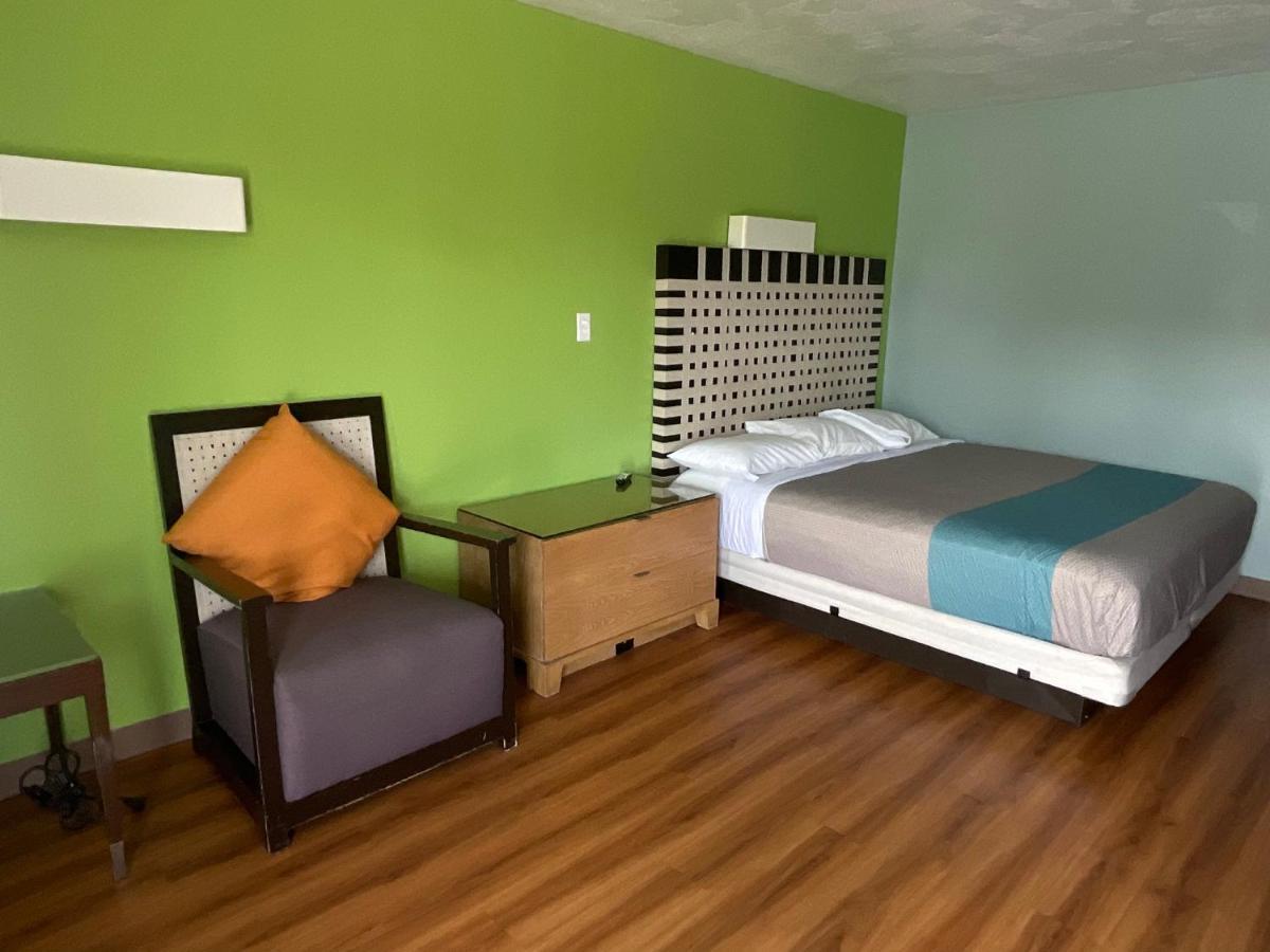 Country Yard Inn And Suites Sikeston Ngoại thất bức ảnh