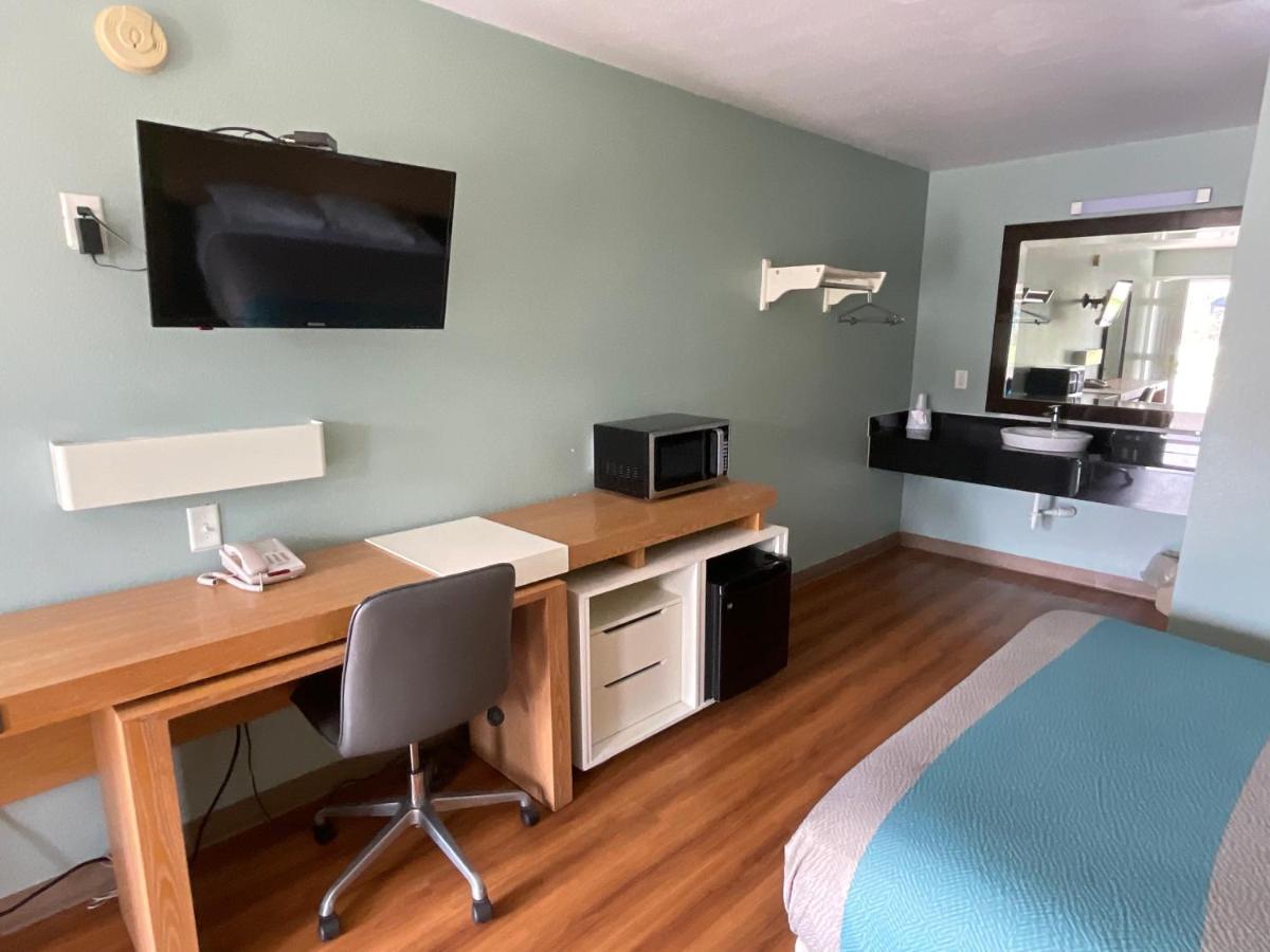 Country Yard Inn And Suites Sikeston Ngoại thất bức ảnh