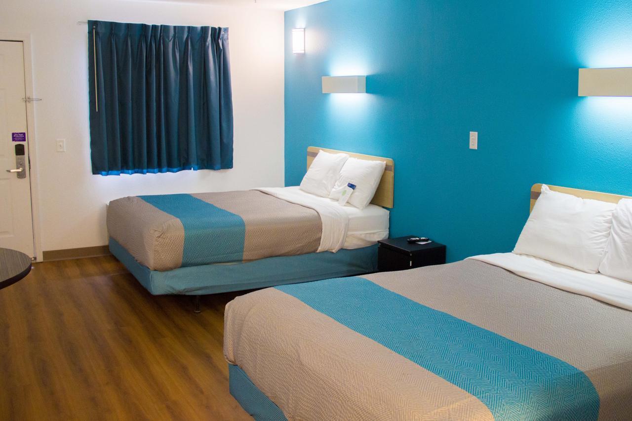 Country Yard Inn And Suites Sikeston Ngoại thất bức ảnh