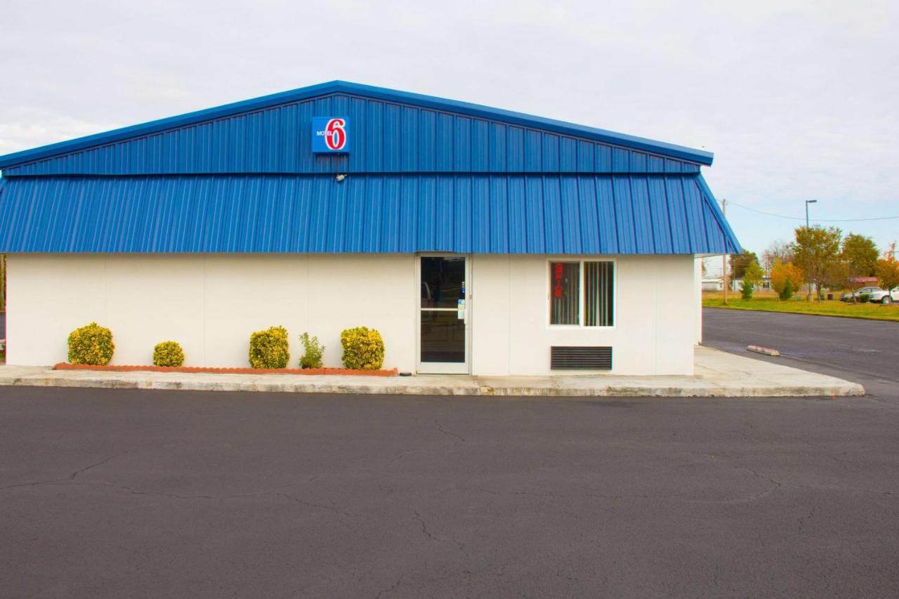 Country Yard Inn And Suites Sikeston Ngoại thất bức ảnh